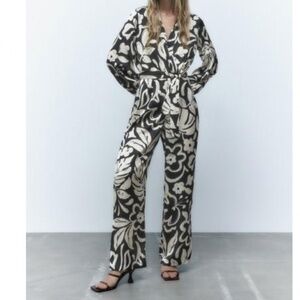 Long Jumpsuit Zara satin